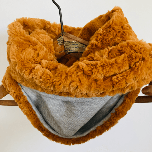 Snood capuche 